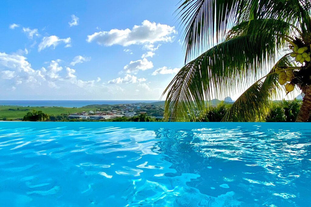 Location-villa-sud-Martinique-turquoise avec vue sur mer